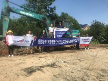 感恩相伴 关爱相随——星际官网注册智能服务万里行服务湖南