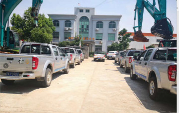 感恩相伴 关爱相随 ——江西星际官网注册服务万里行