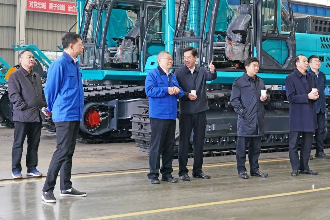 徐州市长率团考察星际官网注册智能