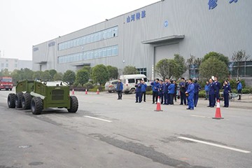 消防救援局考察星际官网注册智能无人化应急救援装备