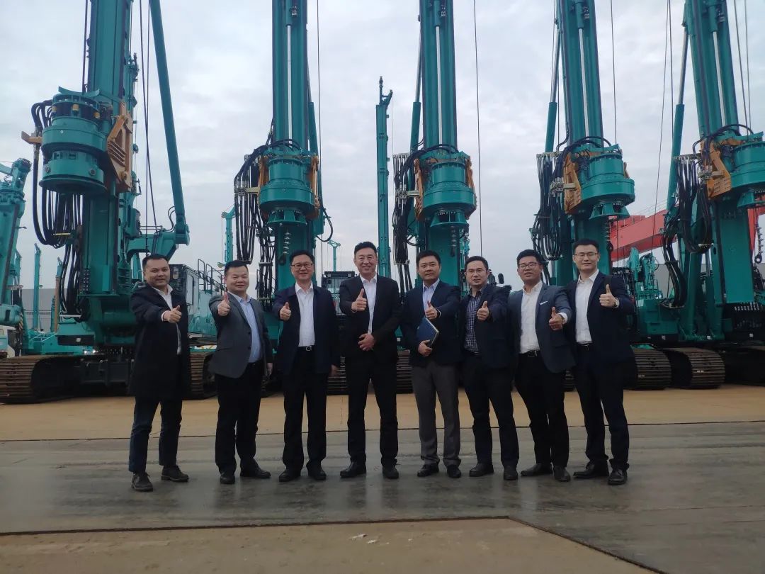 中国联通首席科学家范济安到访星际官网注册智能