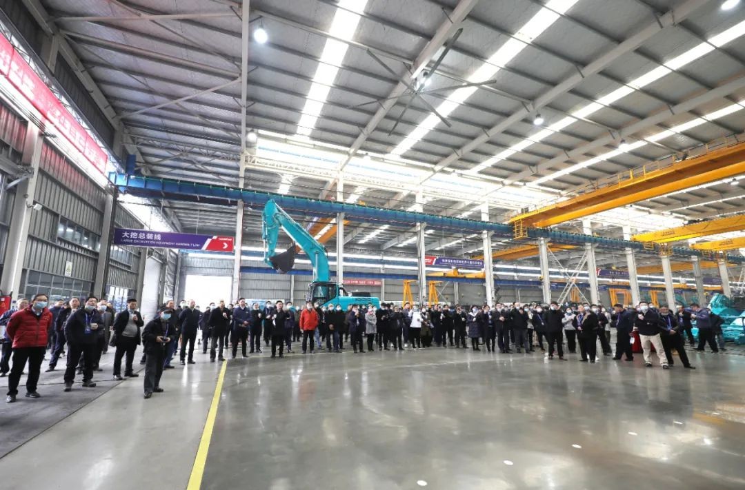 星际官网注册工业城来了500人的参观团