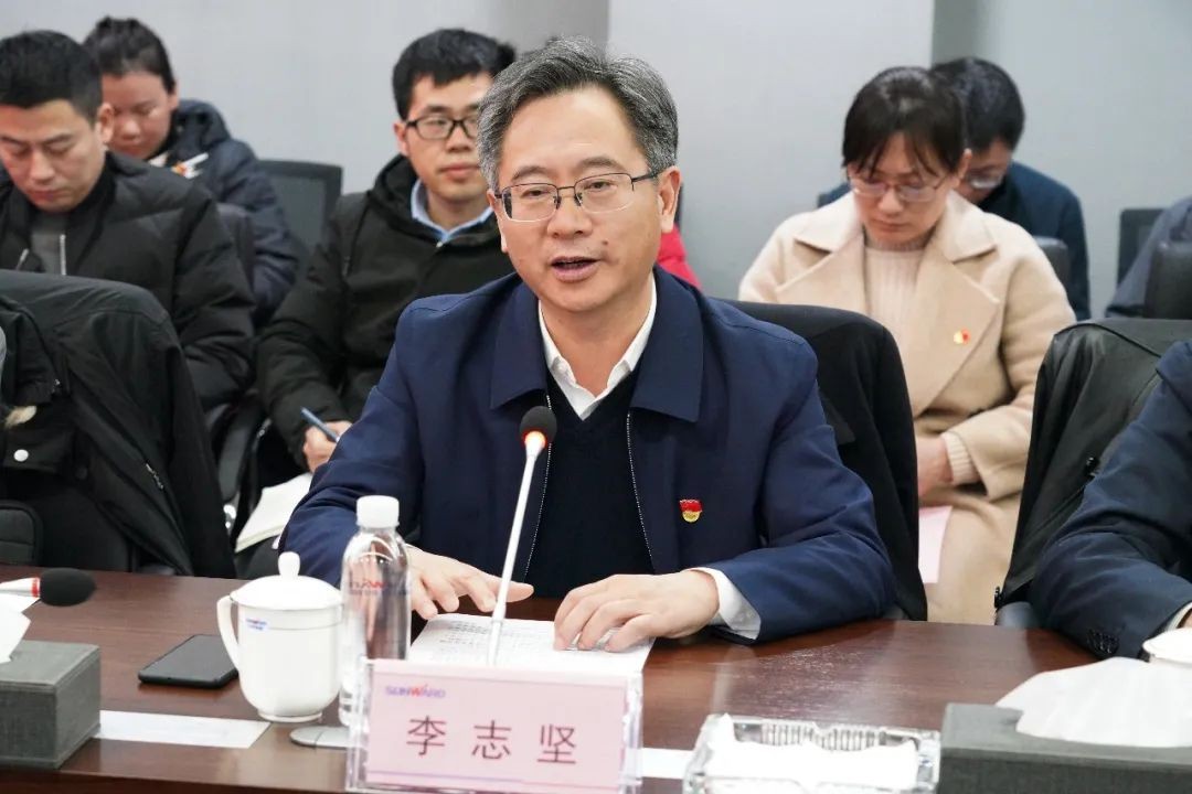 省工信厅青年干部理论学习走进星际官网注册智能