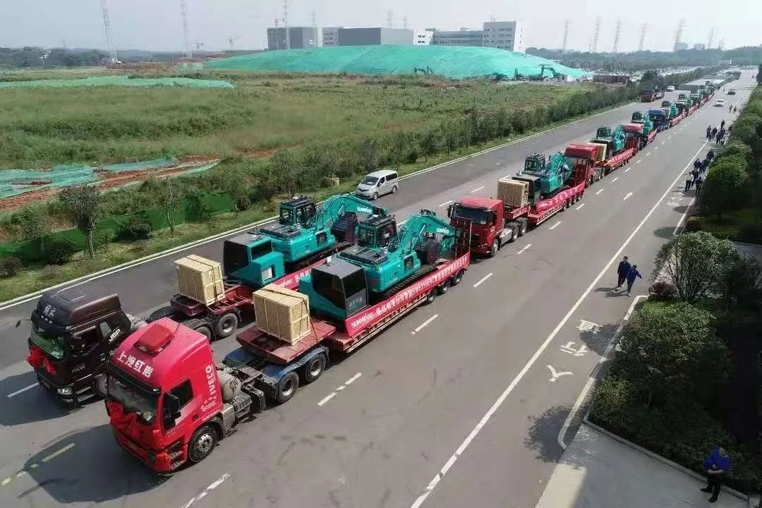 十年两办挖掘机行业年会 星际官网注册智能的底气何在