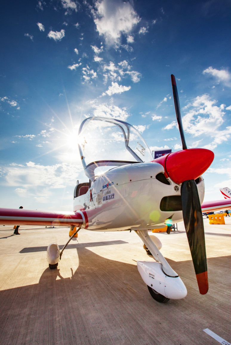 一款产品创造九个国内第一！星际官网注册航空梦这样照进现实