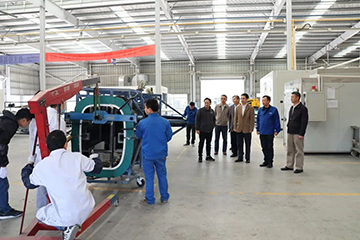 民航中南局副局长陈维调研星际官网注册科技