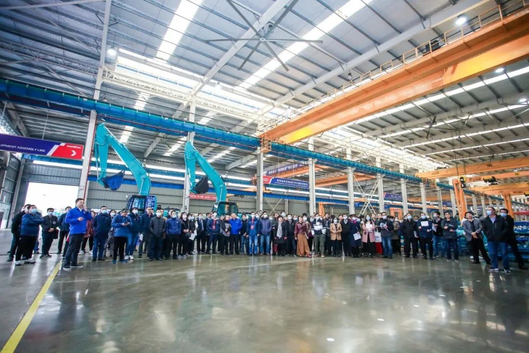 2020航天先进制造技术国际研讨会代表团考察星际官网注册智能