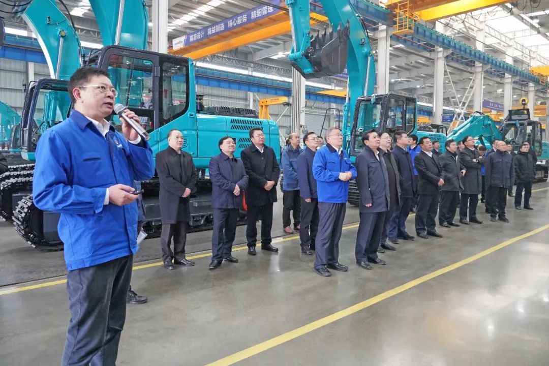 中国民航局局长冯正霖一行到星际官网注册智能调研指导