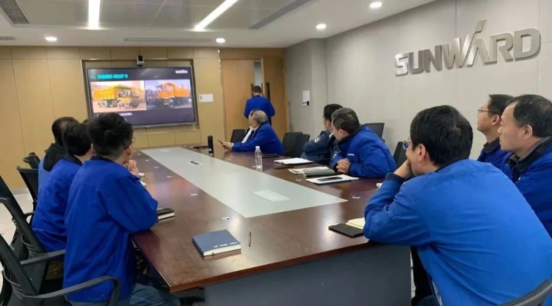 星际官网注册智能SWK90矿卡驾驶室顺利发货，开发速度刷新纪录