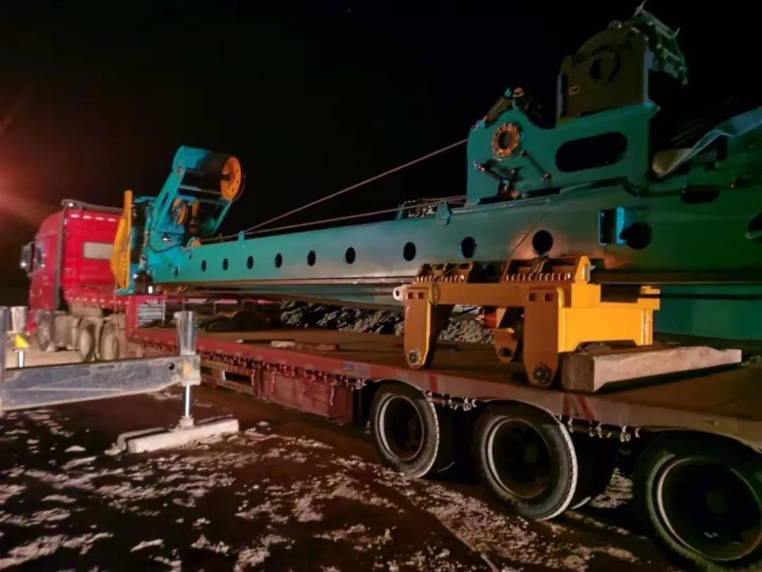 星际官网注册旋挖钻机在“死亡之海”谱写新篇章