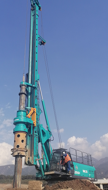 一枚“铁粉”！土耳其客户采购星际官网注册智能旋挖钻机