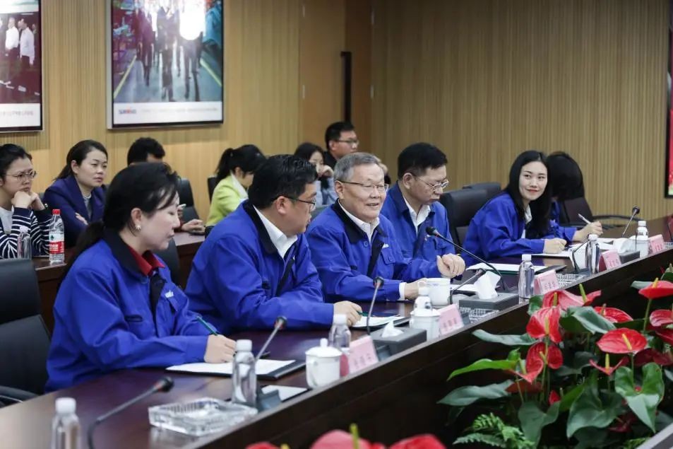 民主党派湖南省委机关青工委团队一行考察星际官网注册智能