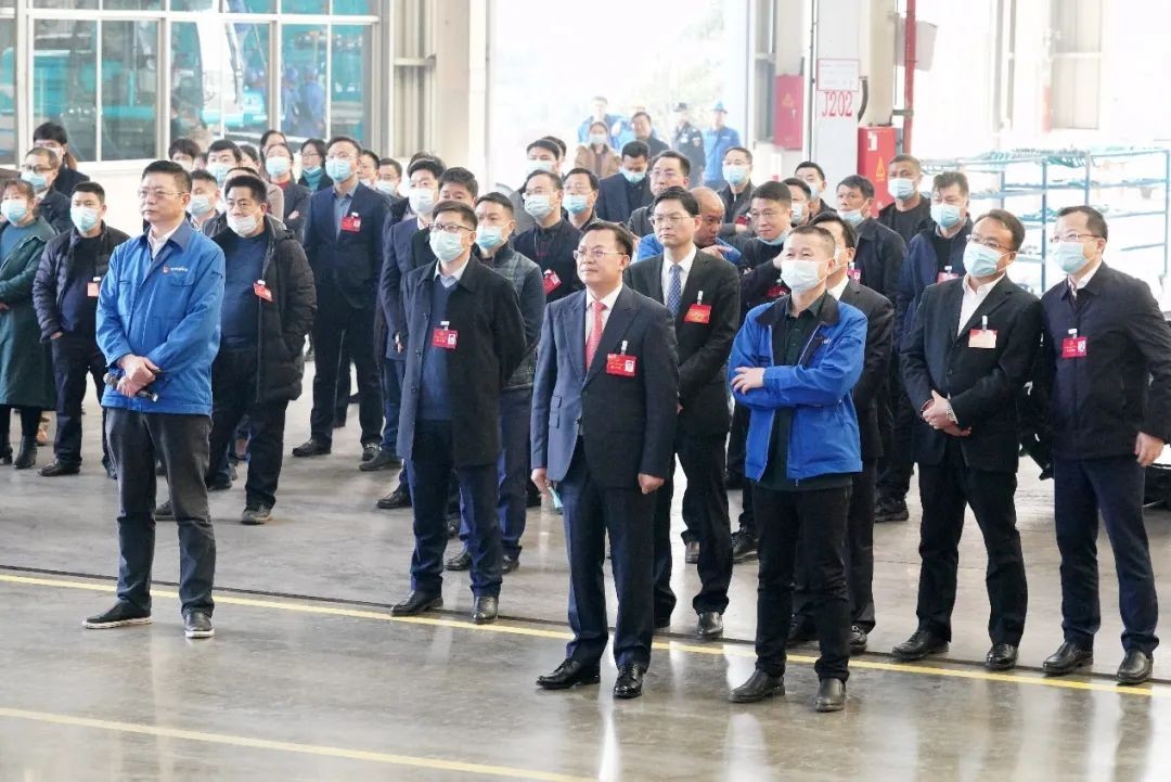 长沙县“两会”观摩团考察星际官网注册智能