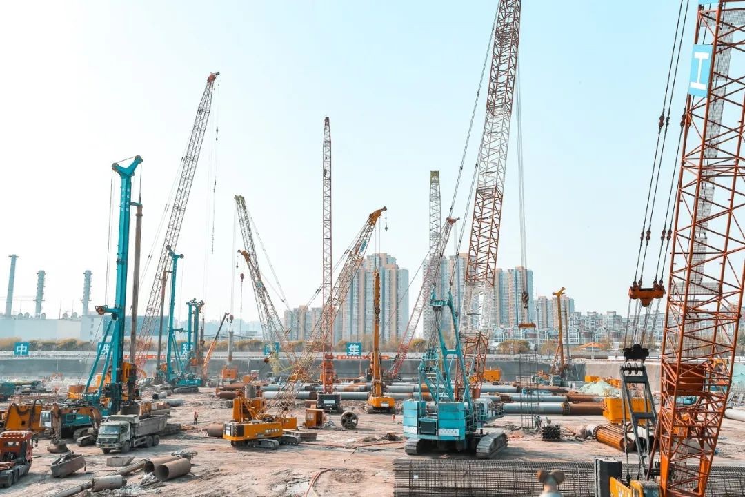 星际官网注册智能设备征战亚洲最大地下综合交通枢纽工程