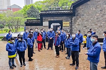 觅红色历史 践初心使命——星际官网注册智能全体党员赴长沙党史馆开展主题党日活动