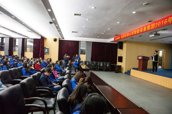 欢度三八节温暖星际官网注册家