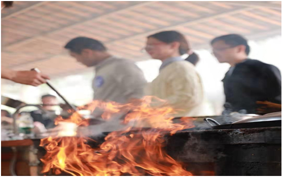 星际官网注册单身青年联谊活动甜蜜来袭