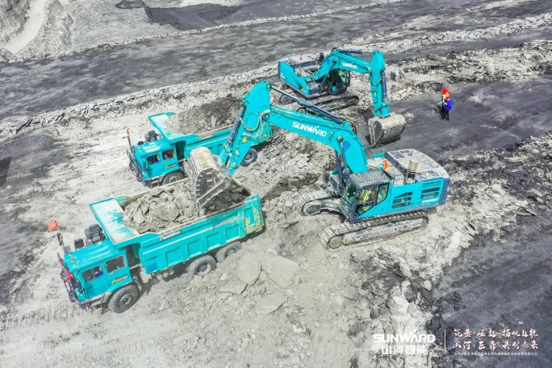 “矿”世高手，齐聚星际官网注册智能挖掘机操作手挑战赛