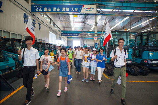 这个夏天，亲子玩转星际官网注册智能“三栖”装备