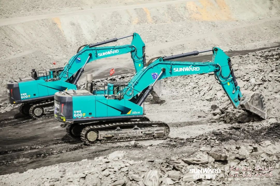 “矿”世高手，齐聚星际官网注册智能挖掘机操作手挑战赛