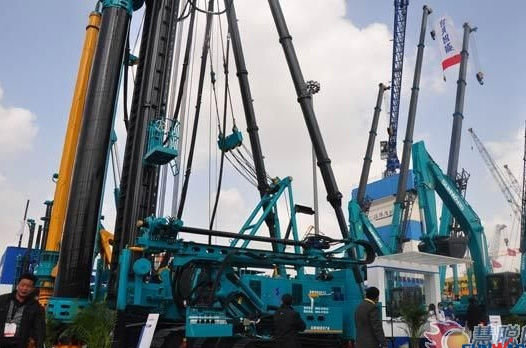 【宝马访谈】星际官网注册智能董事长何清华教授