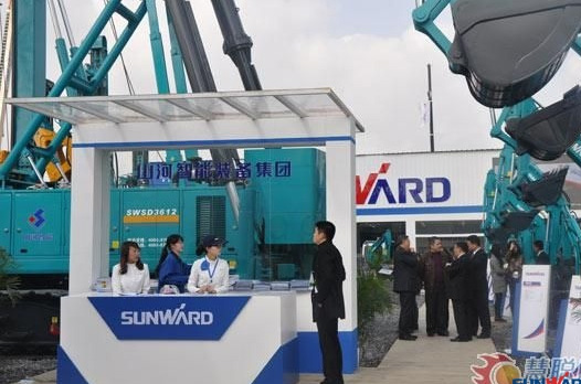 【宝马访谈】星际官网注册智能董事长何清华教授