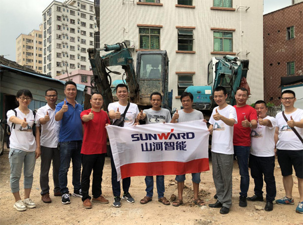 8年“钟情”，“星际官网注册绿”助力展鸿途