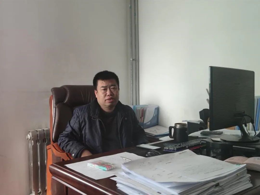 金戈铁马工程路 风雨无阻选星际官网注册