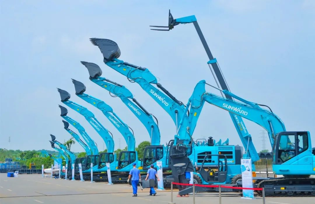 湖南省2021年“安全生产月”启动仪式在星际官网注册工业城举行