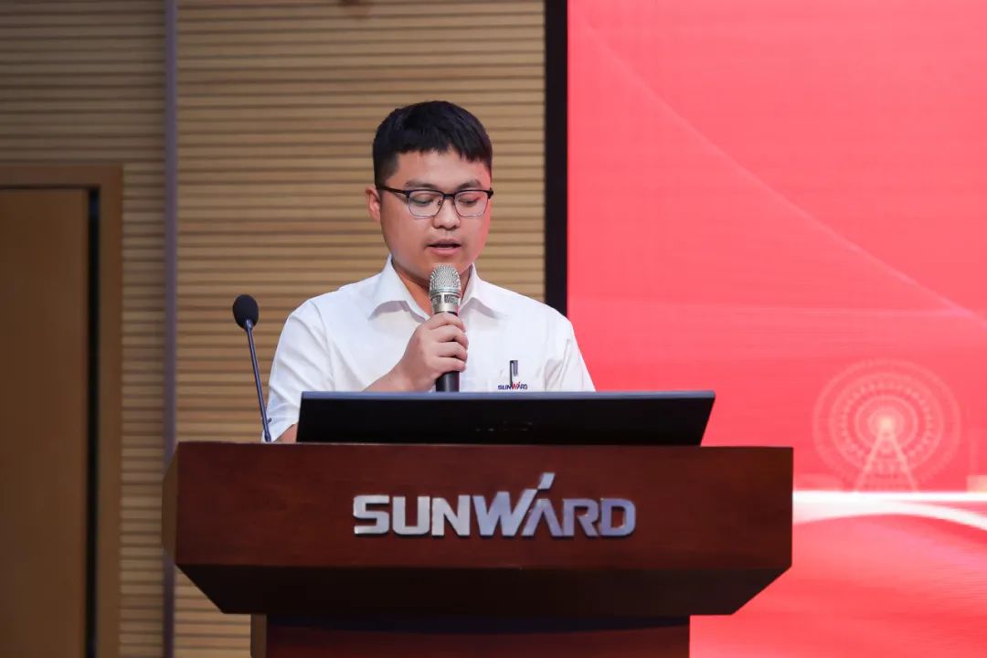 打造制造核心竞争力，助力公司再腾飞——星际官网注册智能精益生产启动大会胜利召开