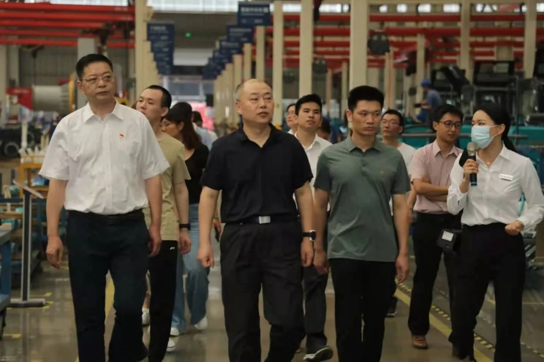 国防科大北斗团队考察星际官网注册智能