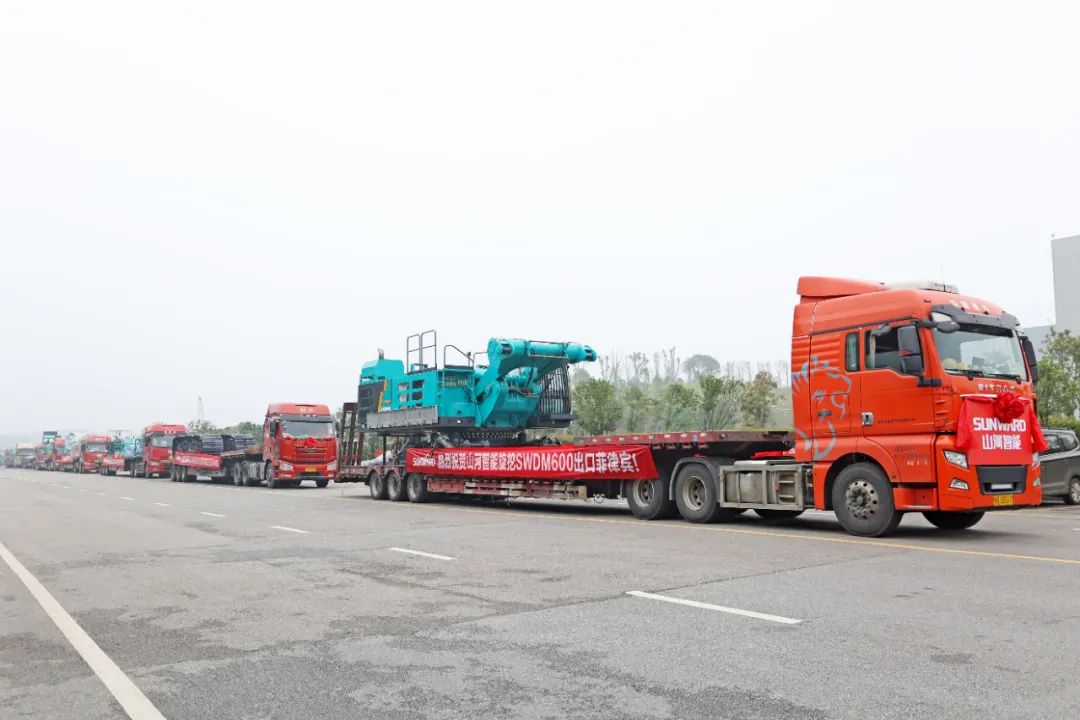 星际官网注册智能最大旋挖钻机出口菲律宾，开启拓展海外市场新篇章