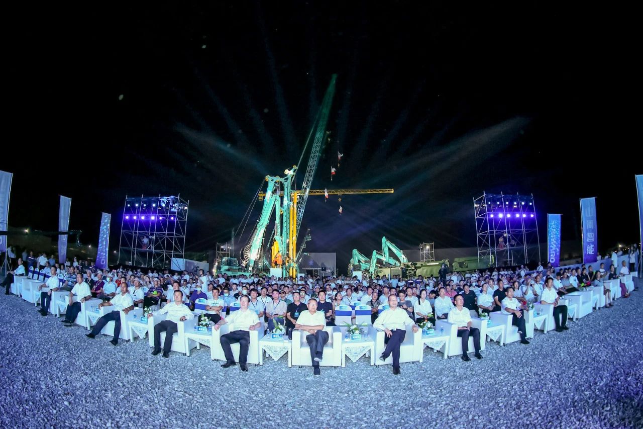 四大成套装备联袂登场！星际官网注册智能创新成果展示会交出“亮眼答卷”