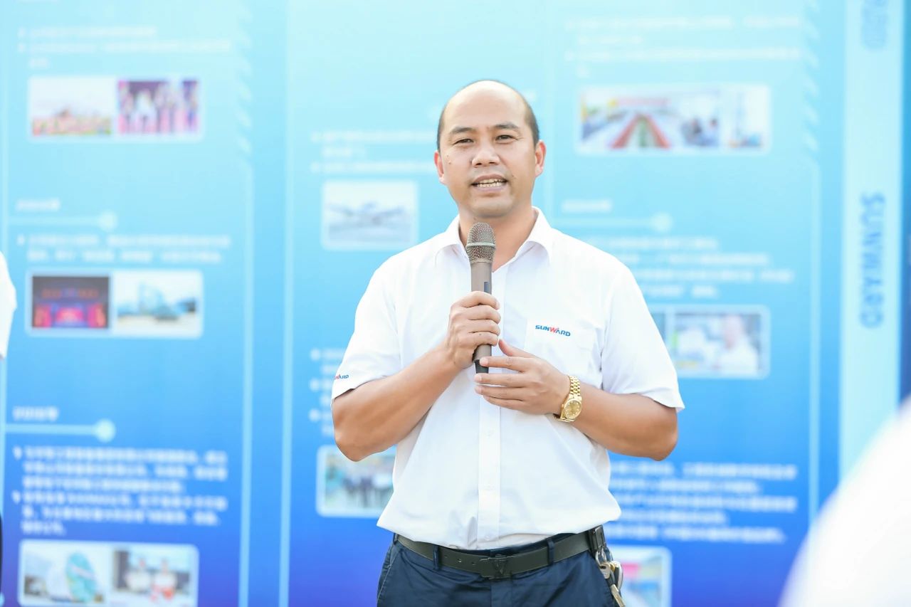 逛展超热闹！星际官网注册智能成果展示会高能名场面来袭