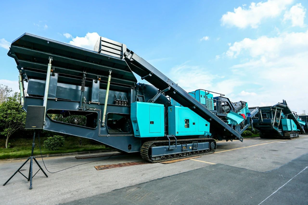 逛展超热闹！星际官网注册智能成果展示会高能名场面来袭