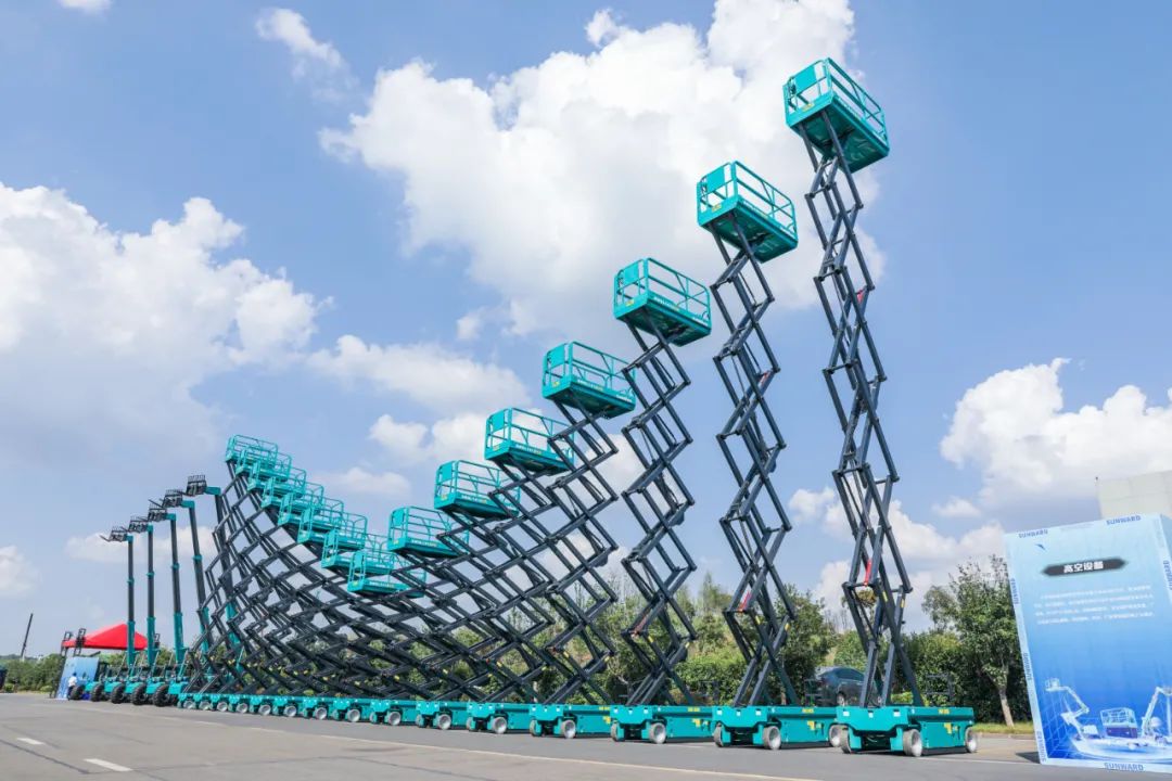 不负使命，星际官网注册智能高空作业设备交出“阶段性答卷”