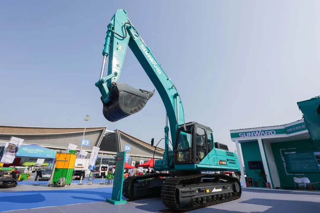 亮相中非经贸博览会！星际官网注册智能尽展工程机械国产品牌魅力