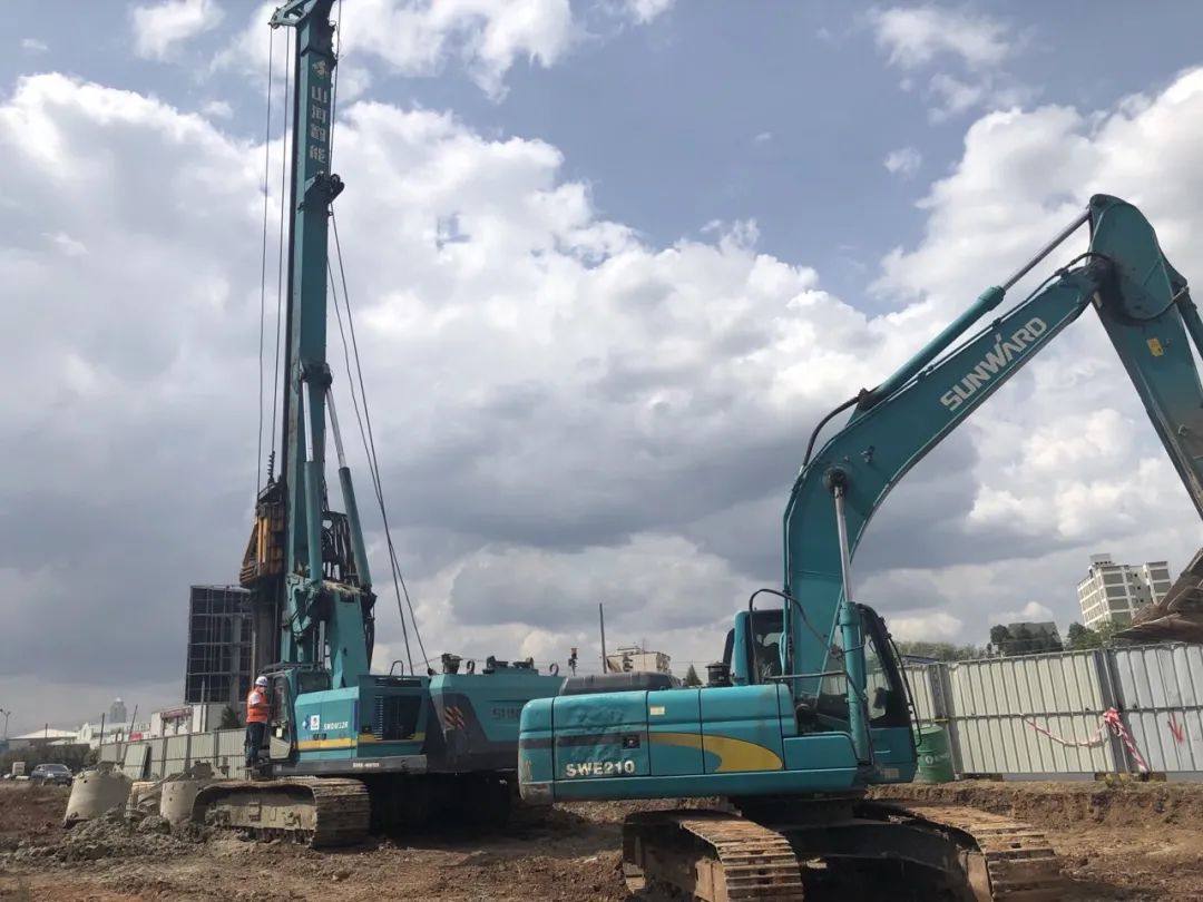 亮相中非经贸博览会！星际官网注册智能尽展工程机械国产品牌魅力