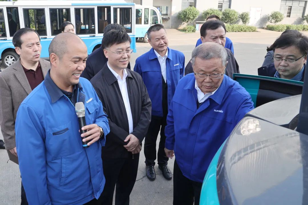 广州工控总经理景广军调研星际官网注册智能