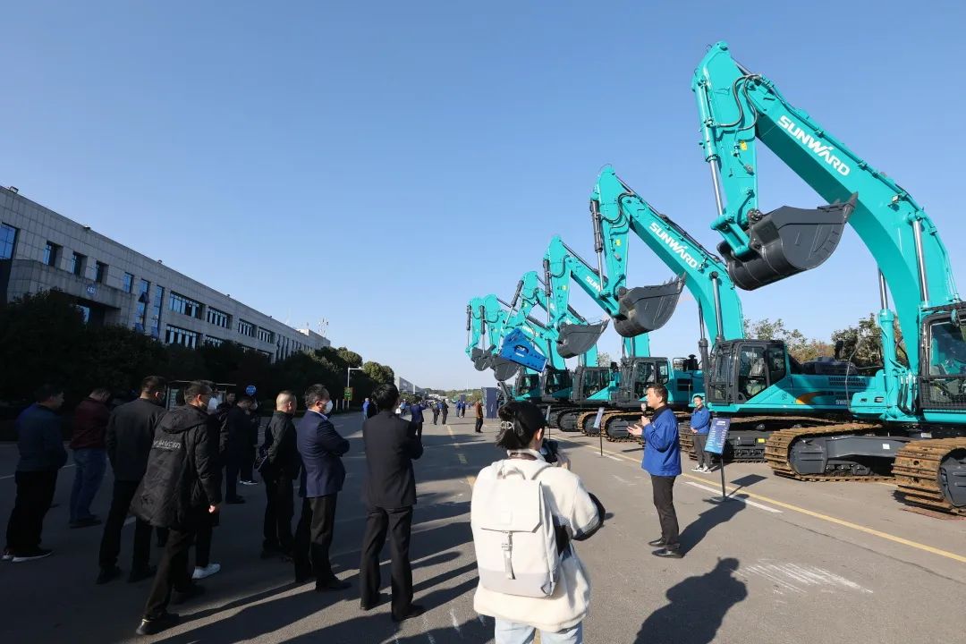 全球首创5G+智能钻机重磅发布，星际官网注册智能倾力打造绿色智慧矿山成套装备