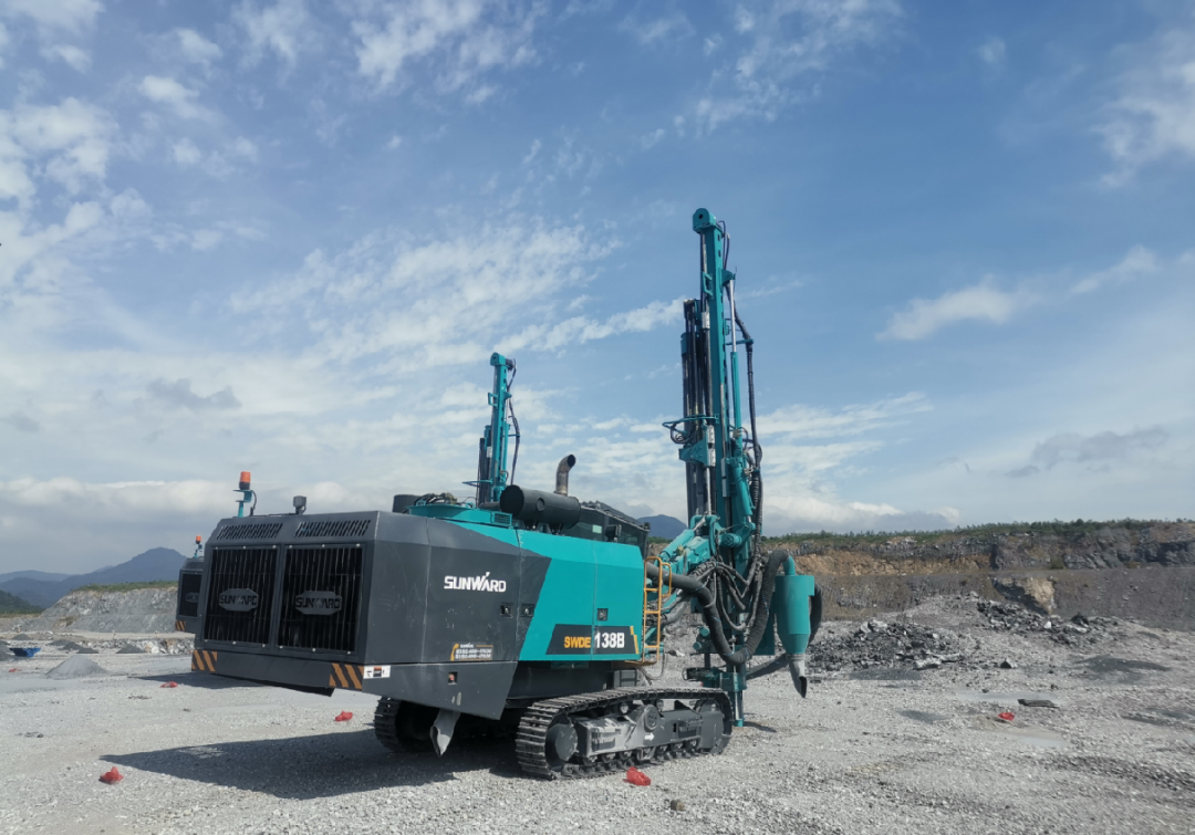 追加订单！星际官网注册智能一体化潜孔钻机助力海南华润水泥获好评