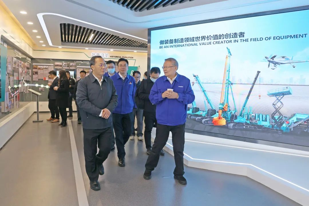 卢一先考察调研星际官网注册智能