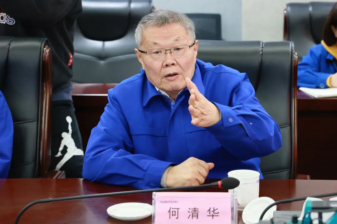 张庆红调研星际官网注册智能