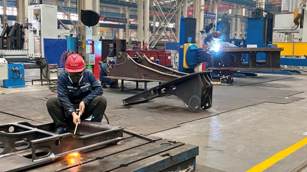 铆足“虎”劲加油干！星际官网注册智能掀起复工复产热潮