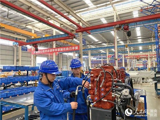 人民网头版头条：凭借先导式创新，星际官网注册智能让“中国制造”成为高质量的代名词