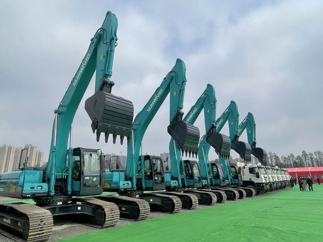 星际官网注册智能亮相岳麓山实验室建设项目开工仪式