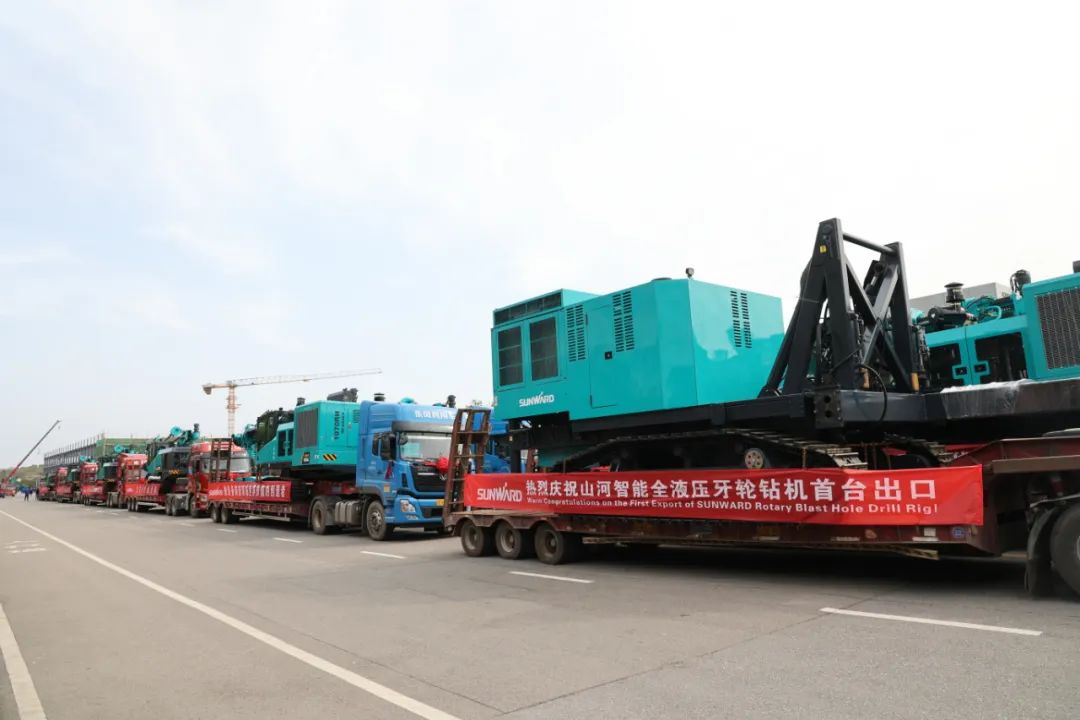 征战全球市场！星际官网注册智能凿岩设备批量发货