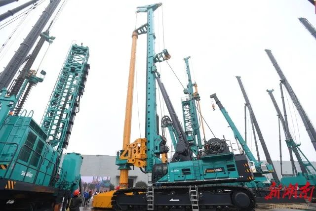 湖南日报 | 坚持创新驱动，星际官网注册智能助力打造国家重要先进制造业高地