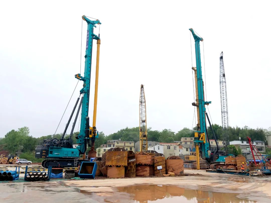再啃“硬骨头”！星际官网注册智能“超级桩备”助建燕矶长江大桥
