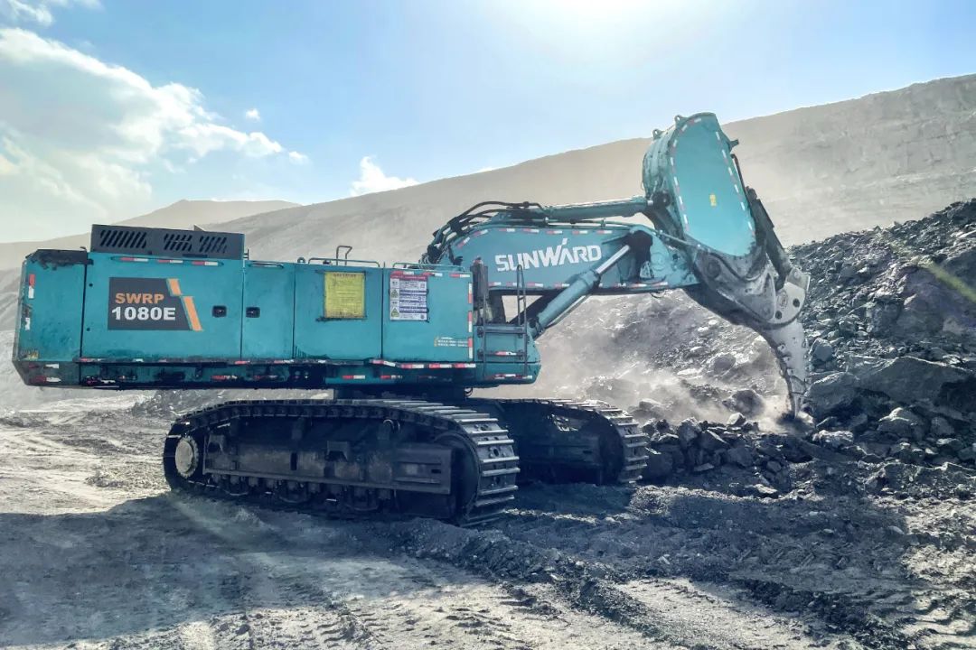 图集 | “星际官网注册绿”满矿山！星际官网注册智能矿山成套装备实力“亮剑”